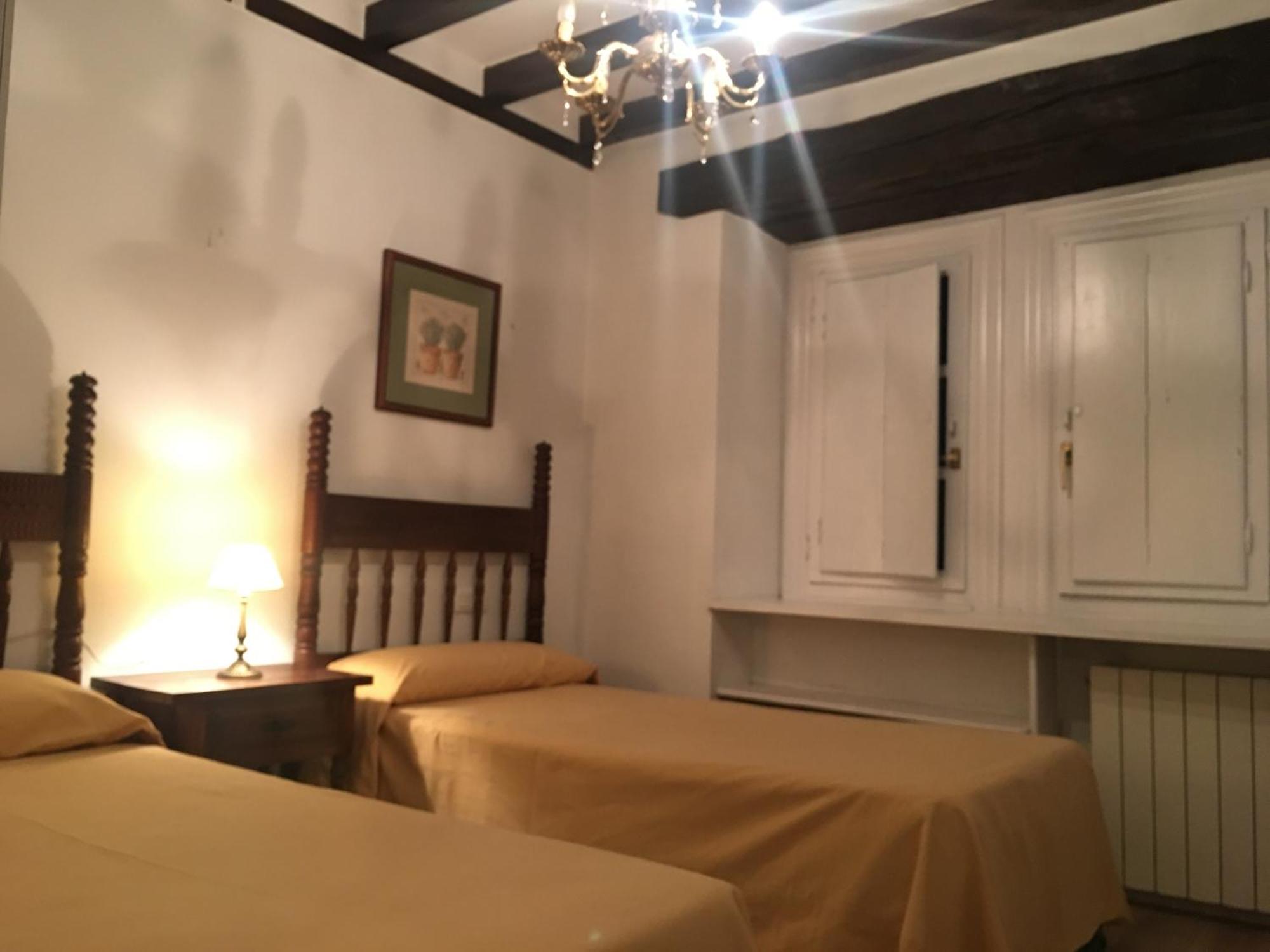 Apartamentos La Casona Усьеда-де-Арриба Экстерьер фото
